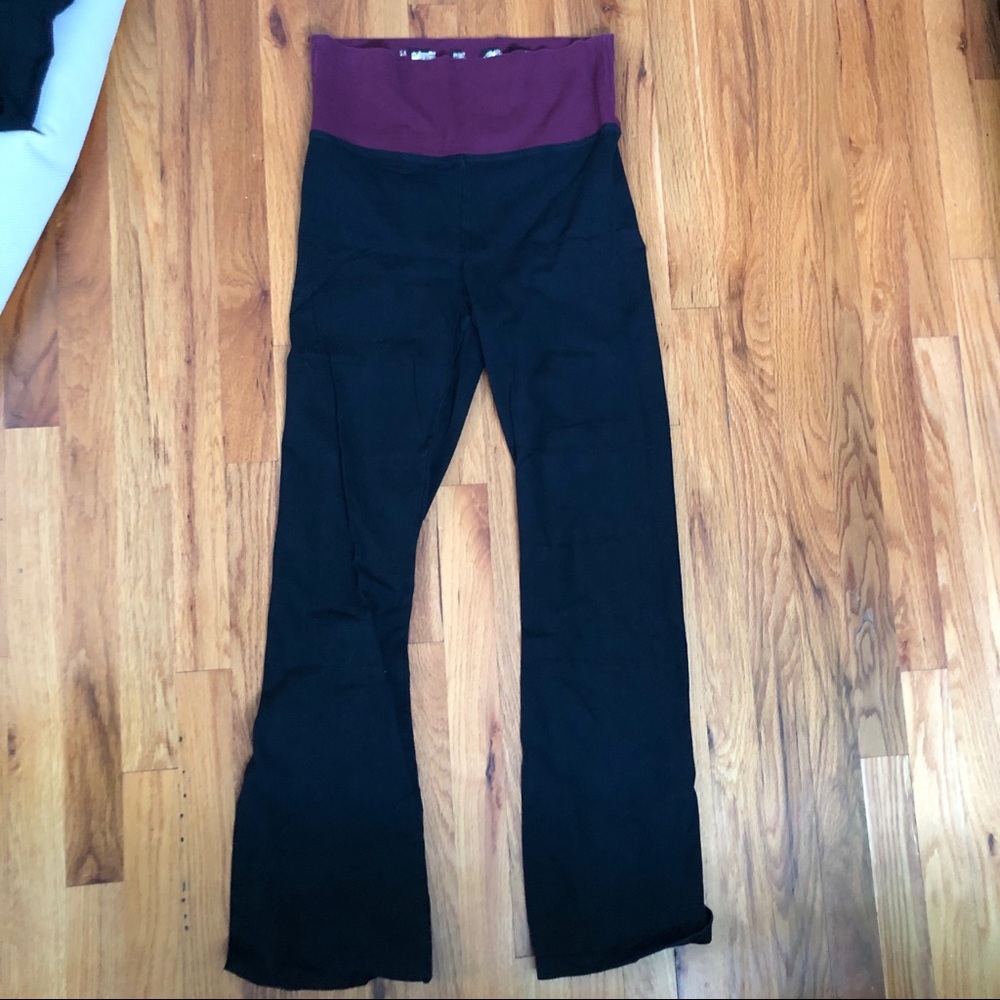 Victoria’s Secret Yoga Pants